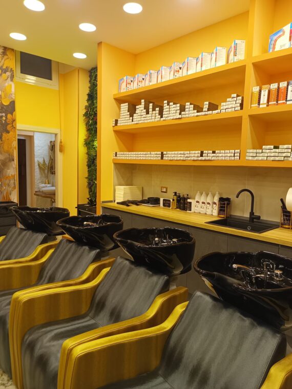 Progettazione e Ristrutturazione Parrucchieri: Rinnovo Saloni